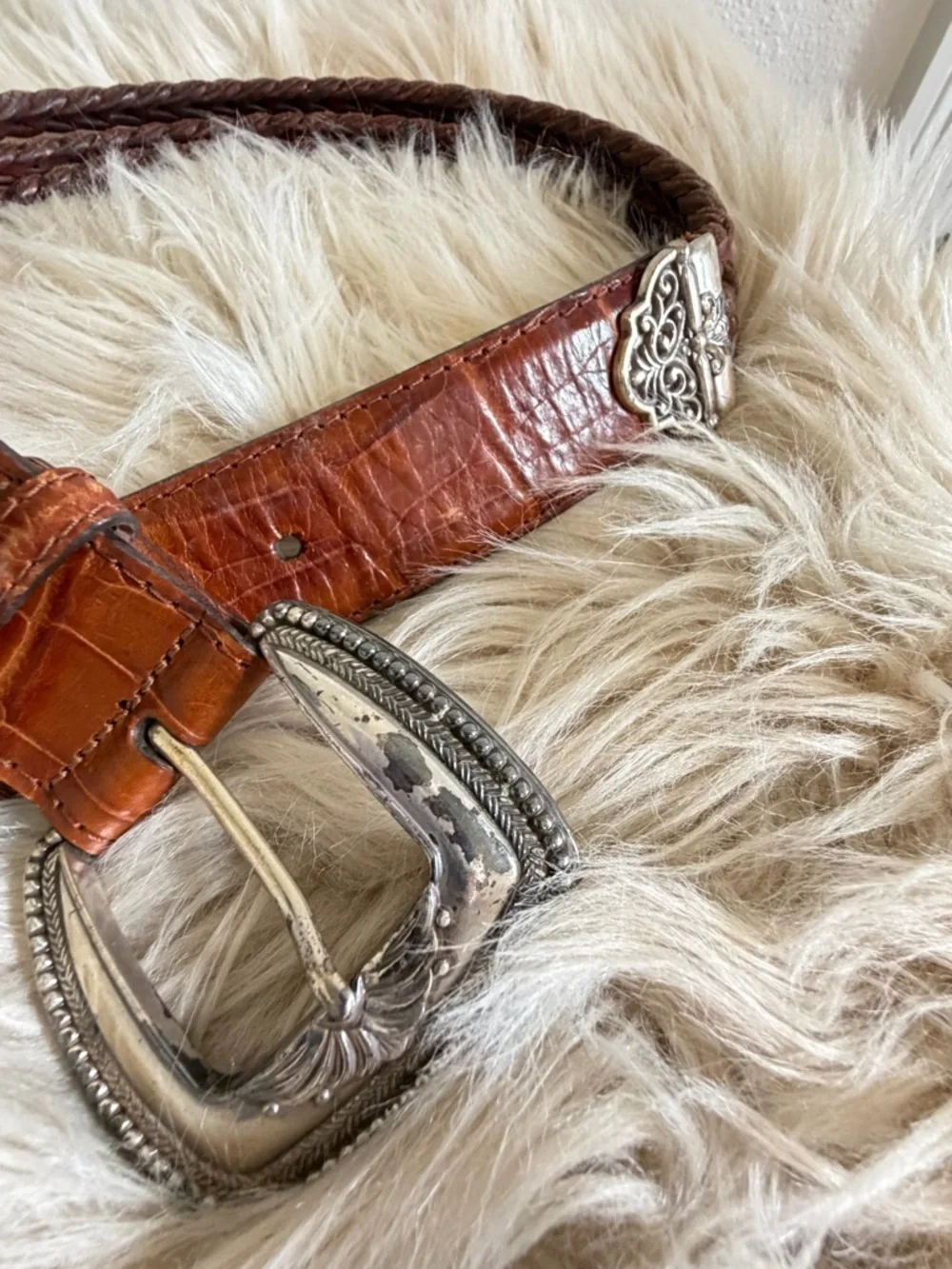 VTG Western Leather Belt LG Silver Engraved Buckle Croc Embossed Cowgirl Sz SM